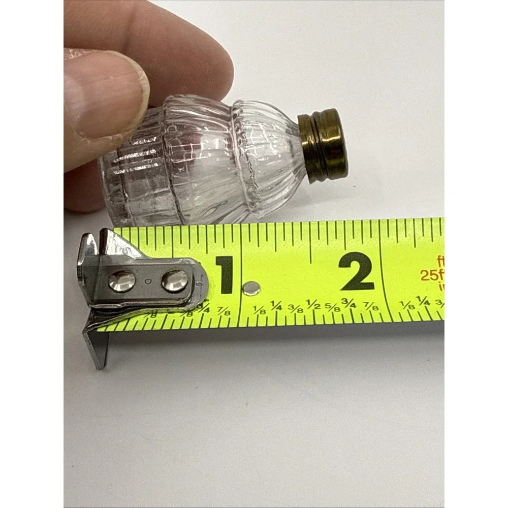 Vintage Draped Clear Glass Design Salt & Pepper Shakers Layered 2